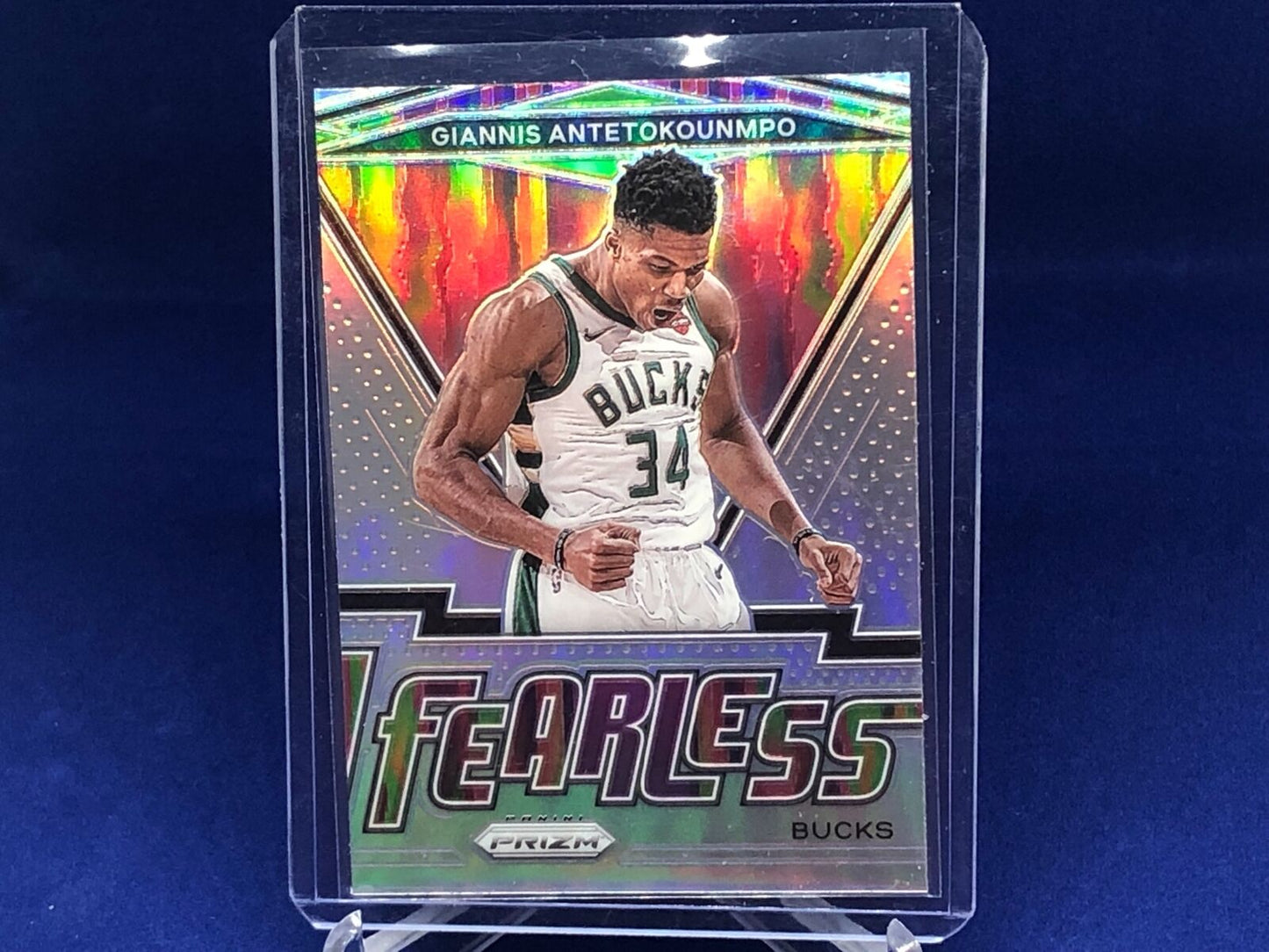 GIANNIS ANTETOKOUNMPO 2020-21 PANINI PRIZM FEARLESS SILVER PRIZMS # 15