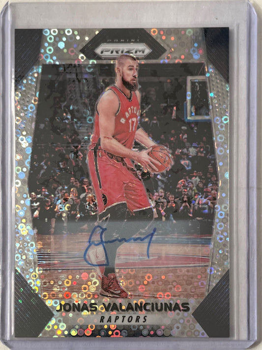 JONAS VALANCIUNAS 2017-18 PANINI PRIZM FAST BREAK DISCO AUTO PRIZM #33