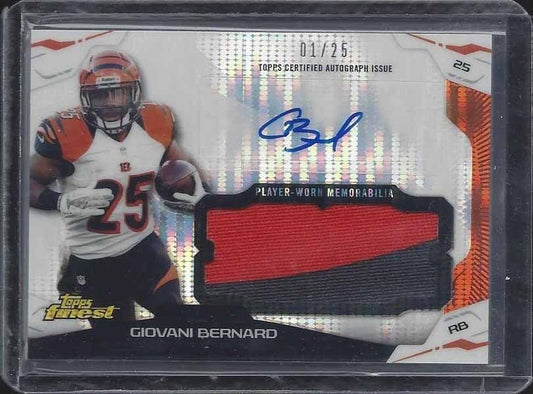 GIOVANI BERNARD 2014 FINEST PULSAR REFRACTOR JUMBO 2 COLOR PATCH AUTO #D 1/25