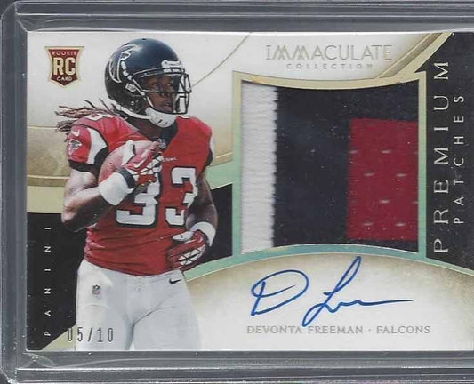 DEVONTA FREEMAN 2014 IMMACULATE PREMIUM JUMBO 3 COLOR PATCH AUTO RC #D 5/10