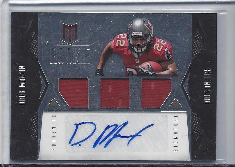 DOUG MARTIN 2012 MOMENTUM BUCCANEERS TRIPLE JERSEY AUTO RC #D 202/399