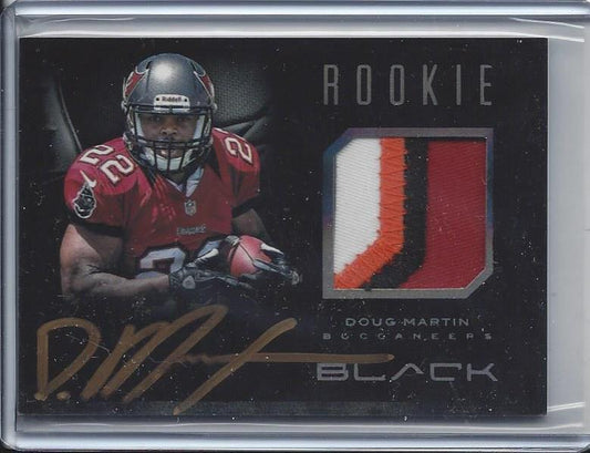 DOUG MARTIN 2012 PANINI BLACK 4 COLOR BUCS PATCH ON CARD AUTO RC #D /349