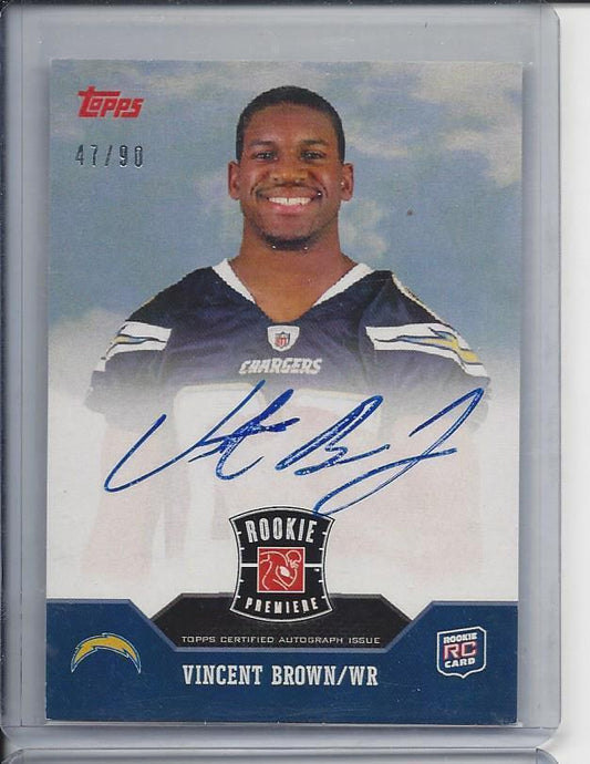 VINCENT BROWN 2011 TOPPS ROOKIE PREMIERE PHOTO SHOOT ON CARD AUTO RC #D 47/90