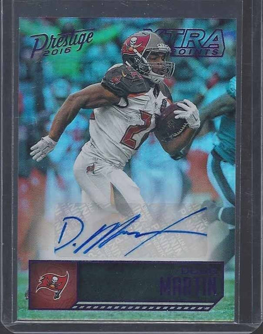 DOUG MARTIN 2016 PRESTIGE XTRA POINTS PURPLE BUCS AUTO #D 35/100