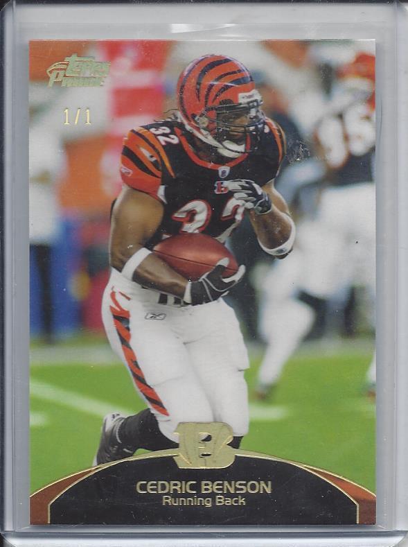 CEDRIC BENSON 2011 TOPPS PRIME GOLD HOLOFOIL BASE TRUE #D 1/1